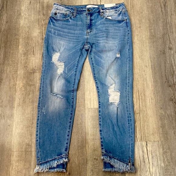 Kancan Mid Rise Ankle Skinny Distressed Jeans Medium Wash NWT - Picture 2 of 10